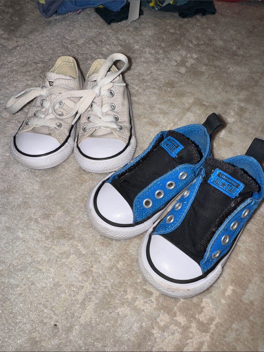 Converse Kids Canvas Sneaker Pair in White and Blue